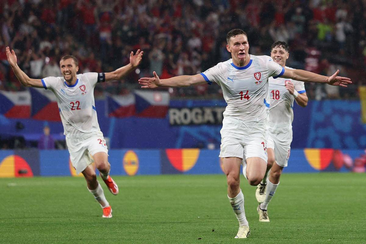 克罗地亚队在预选赛中获得关键胜利,晋级了吗