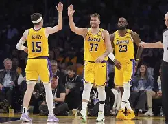 勇士和老鹰比赛直播