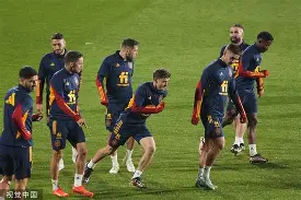 欧洲杯西班牙vs斯洛伐克上半场比分