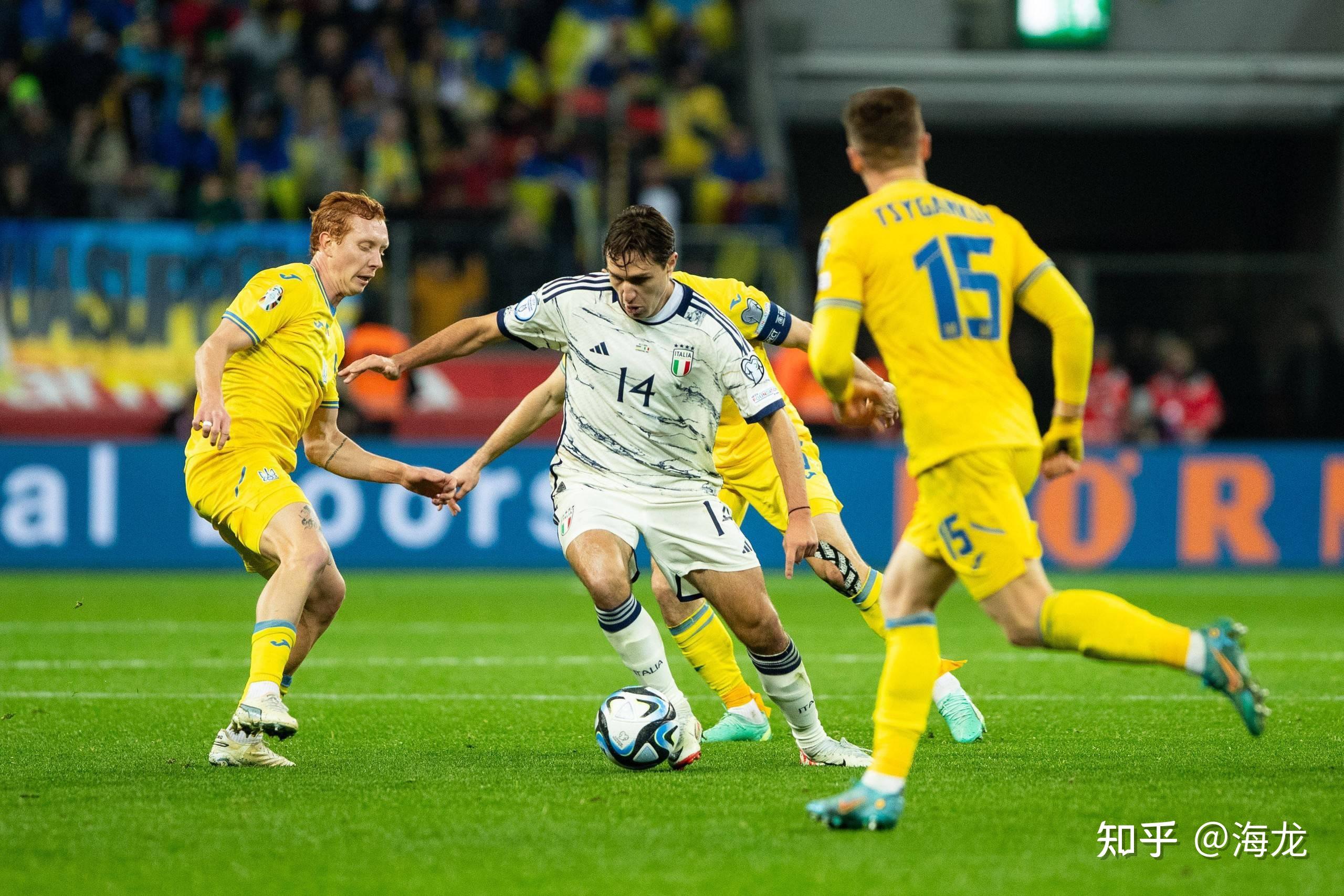 荷兰vs乌克兰谁的主场