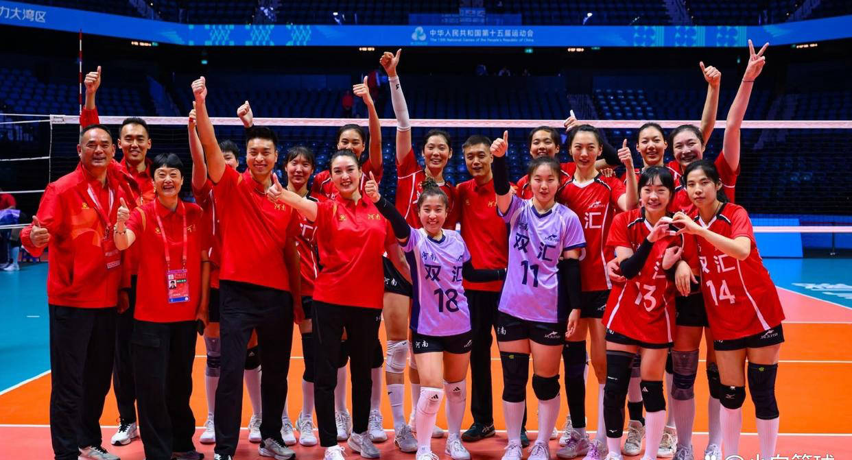 比赛中球队人才济济,各自展现出色实力的句子