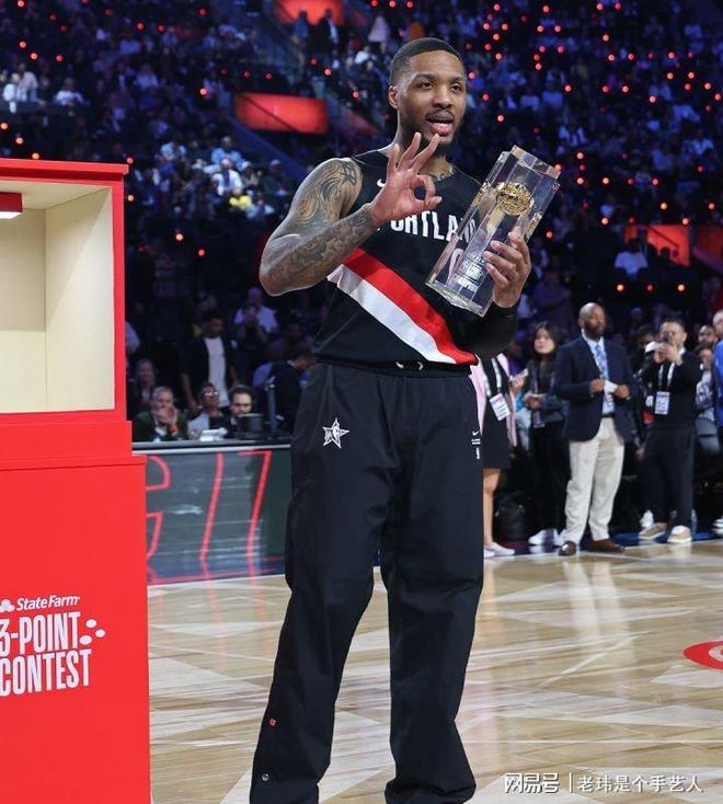 开元棋牌app下载页-利拉德36分开拓者胜老鹰