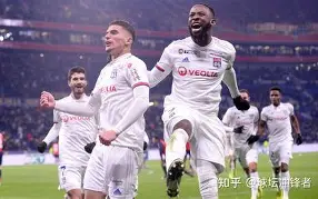 开元-拿破仑即将抵达他忠实的巴黎