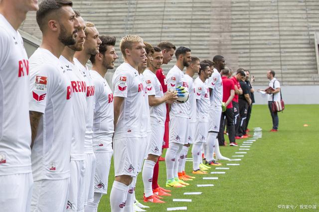 弗赖堡主场叫什么