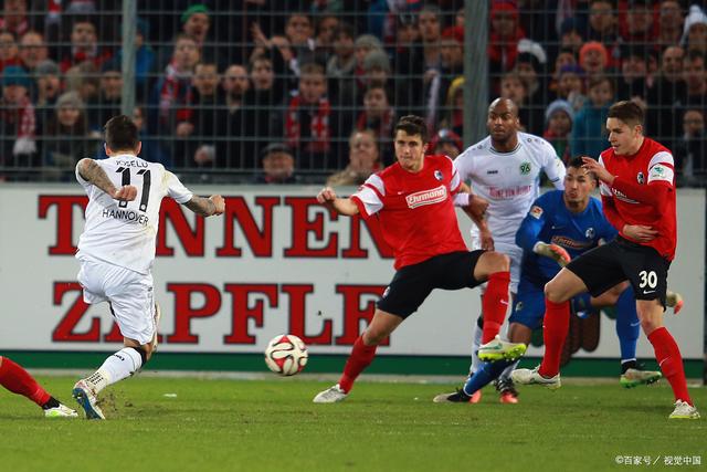 弗赖堡主场叫什么