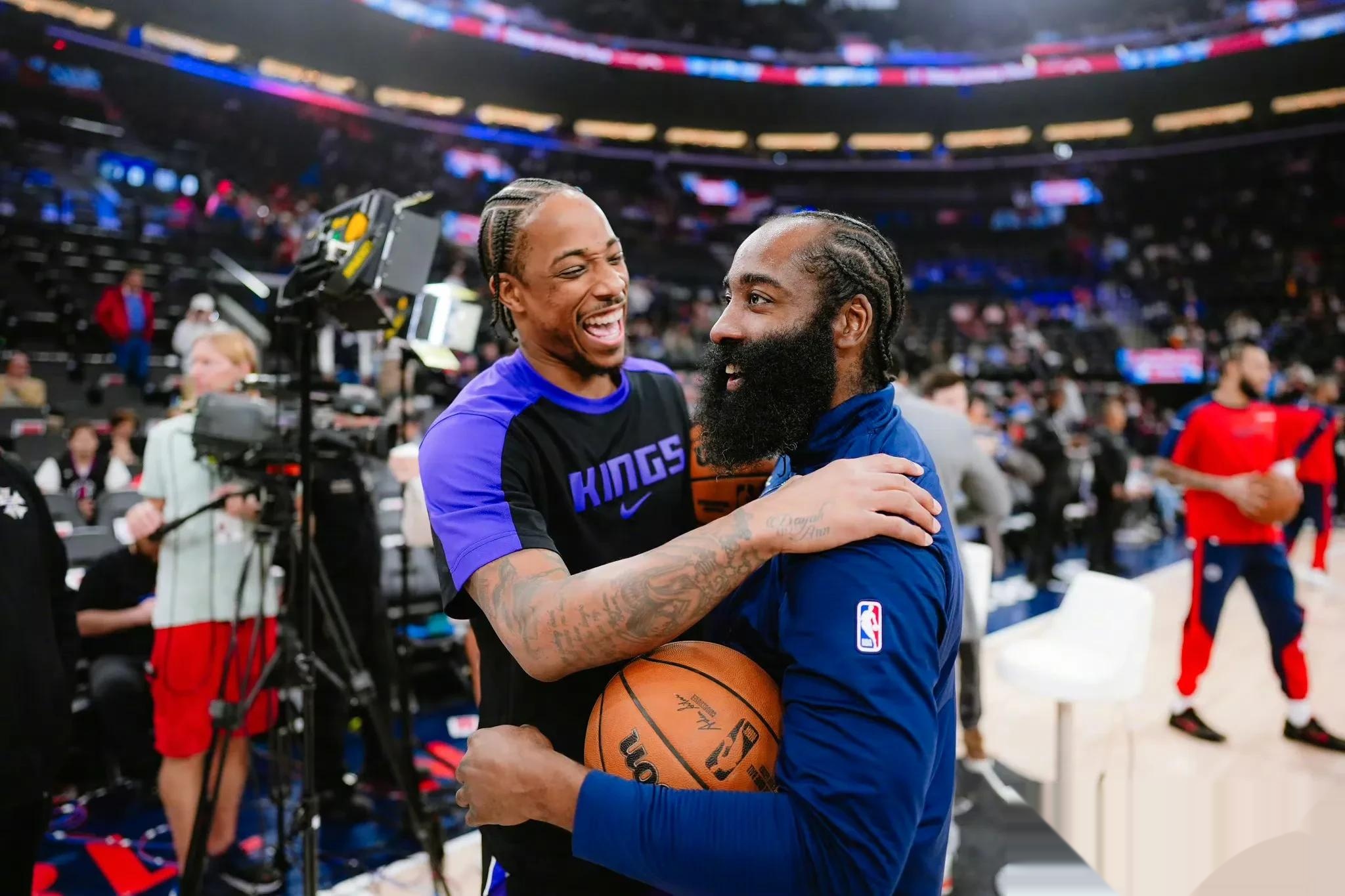 球队在关键时刻展现出决心与毅力英语